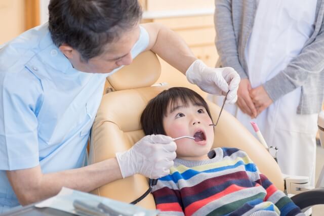 子供の虫歯の治療